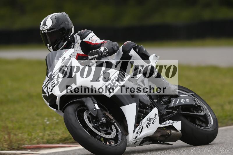 /Archiv-2024/13 22.04.2024 Plüss Moto Sport ADR/Freies Fahren/123